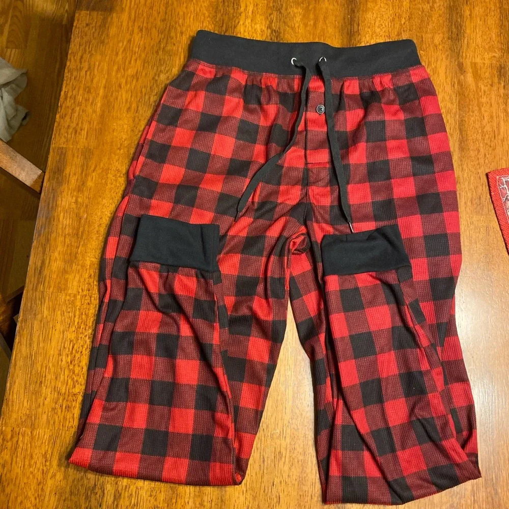 Fruit of the loom, buffalo plaid long Johns. Size small